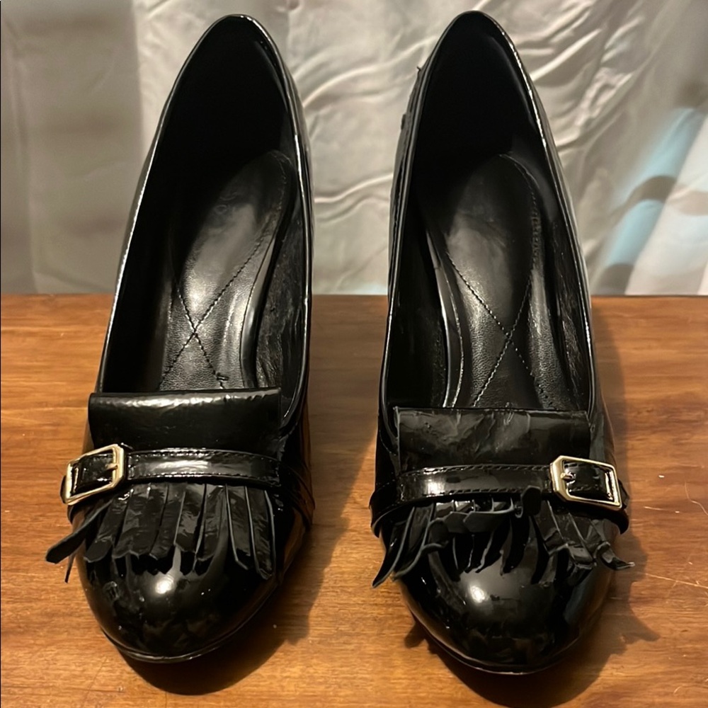 Isola Black Women's Fringe Loafer Pumps - Classic Patent Finish
